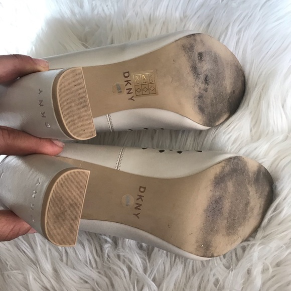 3/$30 DKNY peep toe pumps stacked heel 8 - Picture 6 of 7